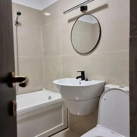 Seasons Luxury Studio Garden Апартаменти